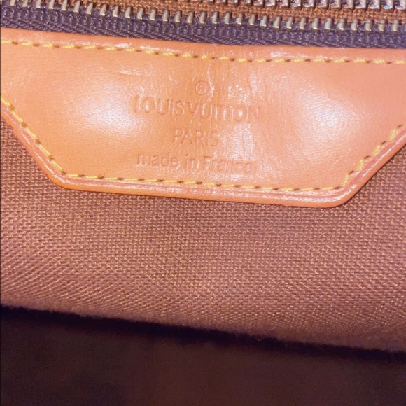 Authentic Louis Vuitton Vintage Briefcase - Picture 7 of 11